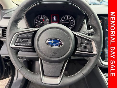 Used 2025 Subaru Outback Premium w/ Popular Package #1A AWD/4WD image 26
