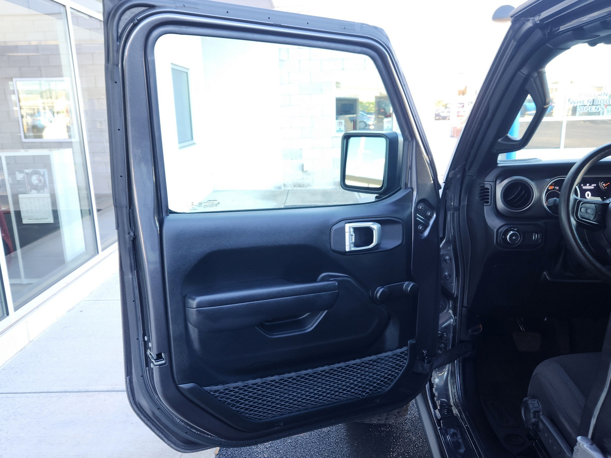Used 2023 Jeep Wrangler Unlimited Sport w/ Xtreme 35 Tire Package AWD/4WD image 17