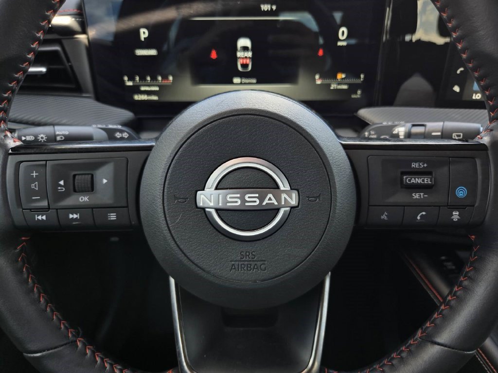 Certified 2025 Nissan Kicks SR AWD/4WD image 23