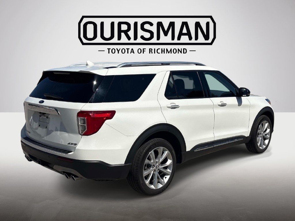 Used 2022 Ford Explorer Platinum w/ Equipment Group 601A AWD/4WD image 5