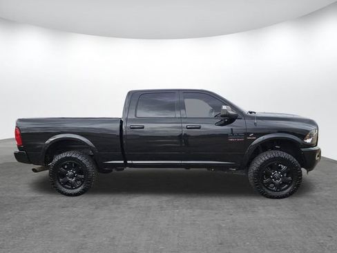 Used 2018 RAM 2500 Big Horn w/ Sport Appearance Group image 3