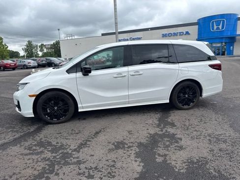 Used 2025 Honda Odyssey Sport-L image 19