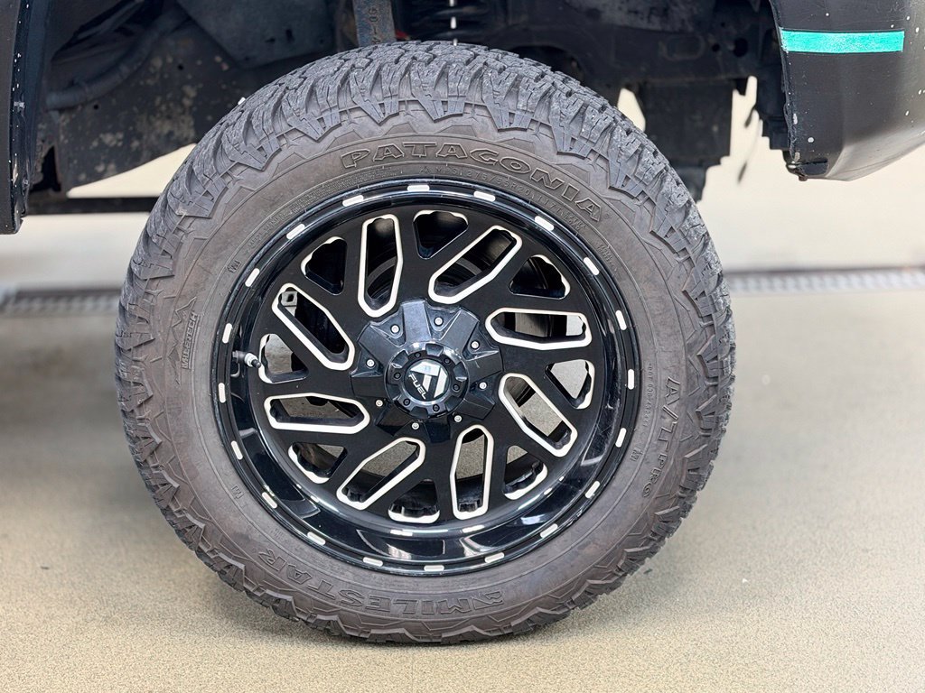Used 2014 Toyota Tundra SR5 w/ SR5 Upgrade Package AWD/4WD image 4