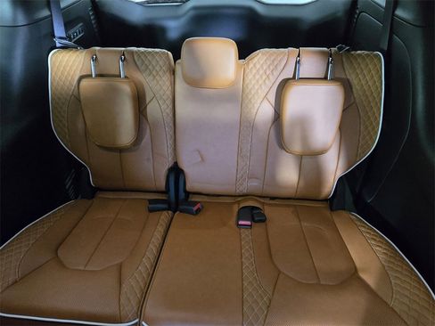 New 2025 Chrysler Pacifica Pinnacle w/ Trailer Tow Group image 9