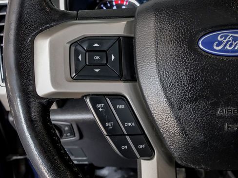 Used 2018 Ford F250 Lariat w/ Chrome Package AWD/4WD image 16
