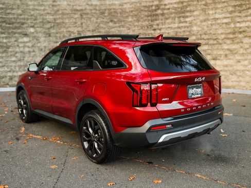 Used 2022 Kia Sorento X-Line EX image 9