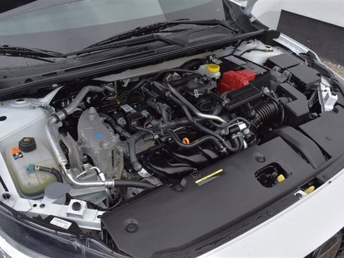 Used 2023 Nissan Sentra SV FWD image 31