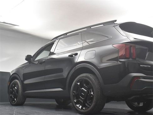 Certified 2024 Kia Sorento X-Line EX image 38