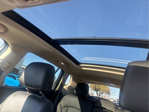 Used 2017 Buick Envision Essence image 7