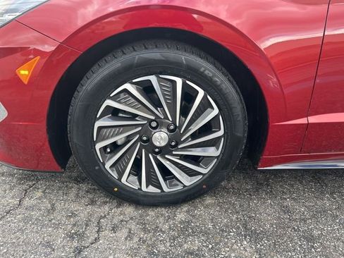 Certified 2023 Hyundai Sonata SEL image 35