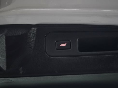 Used 2023 Honda Passport EX-L image 19