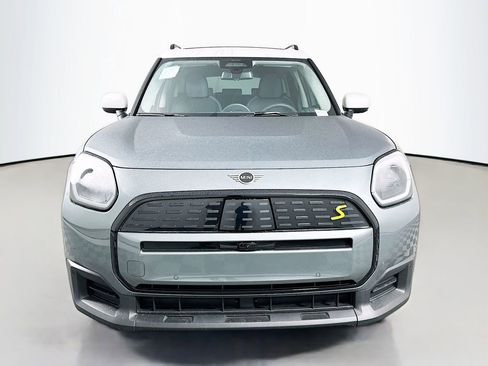 New 2025 MINI Cooper Countryman SE w/ Comfort Package Max image 2
