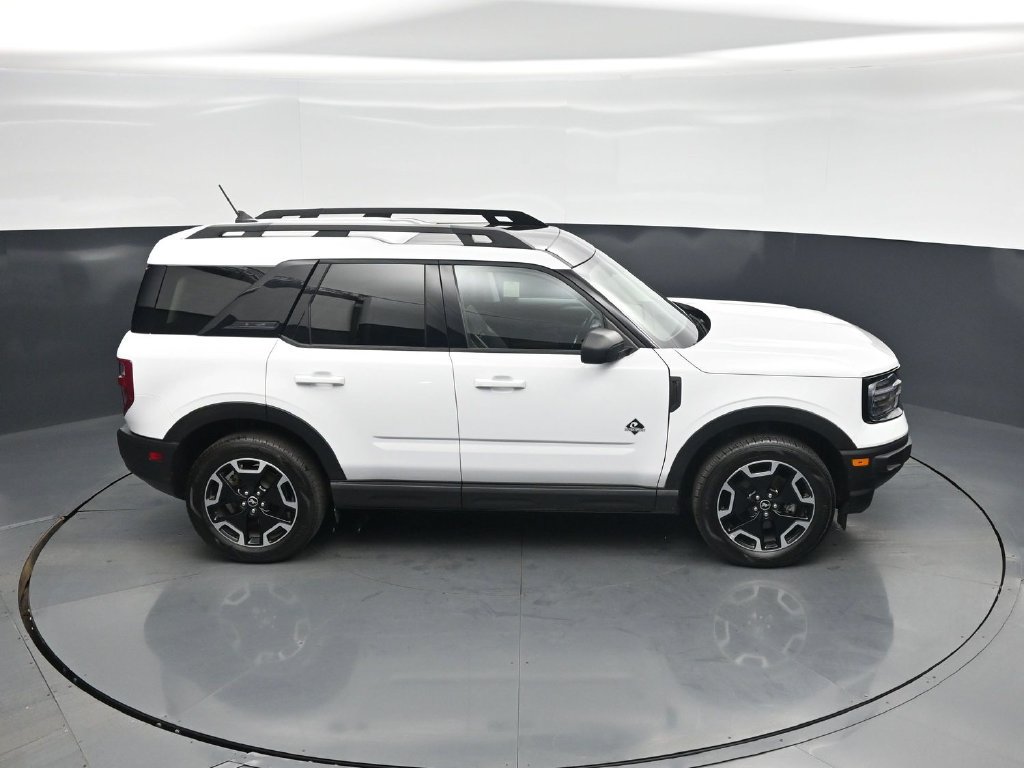 Certified 2023 Ford Bronco Sport Outer Banks w/ Tech Package AWD/4WD image 38