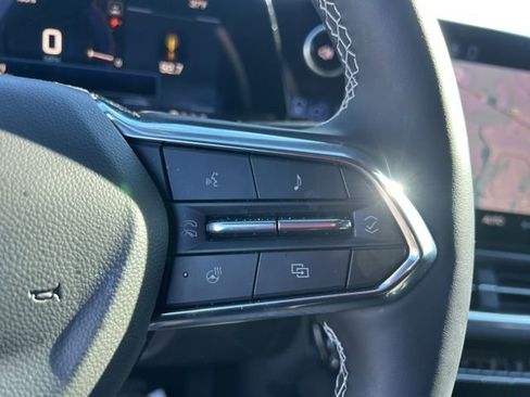 New 2026 Chevrolet Equinox EV LT image 19