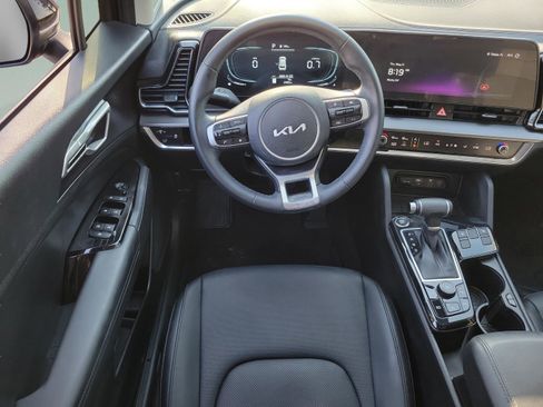 Certified 2025 Kia Sportage EX w/ Premium Package FWD image 19