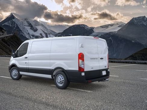 New 2026 Ford Transit 250 Low Roof AWD w/ Load Area Protection Package image 4