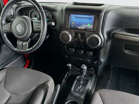 Used 2017 Jeep Wrangler Sport w/ Quick Order Package 24S AWD/4WD image 6