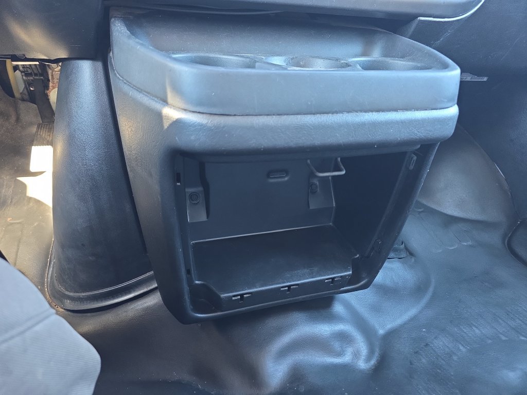 Used 2022 Chevrolet Express 3500 w/ Power Convenience Package RWD image 37
