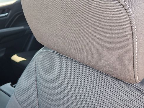 New 2026 GMC Canyon Elevation w/ Convenience Package image 18