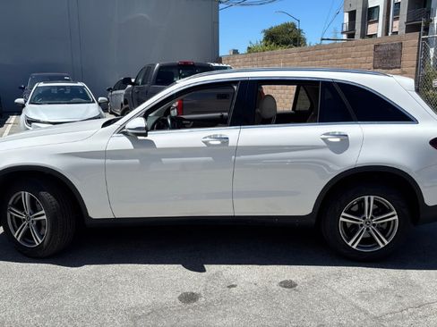 Used 2021 Mercedes-Benz GLC 300 image 11