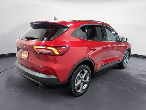 Used 2025 Ford Escape ST-Line Select AWD/4WD image 8