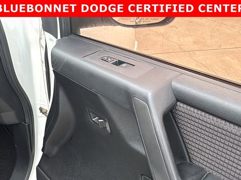 Used 2012 Nissan Titan SV image 26