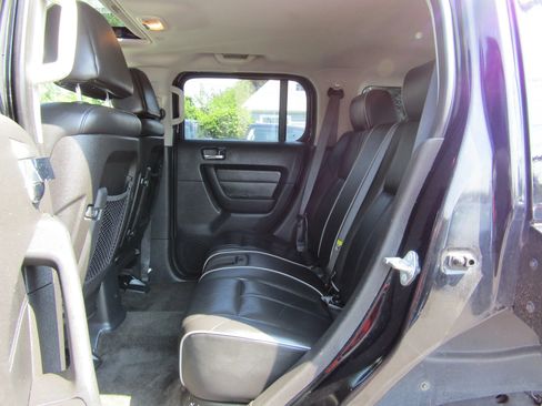 Used 2006 HUMMER H3 AWD/4WD image 15