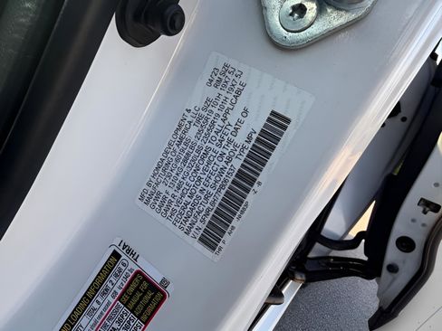 Certified 2023 Honda Odyssey Sport image 30