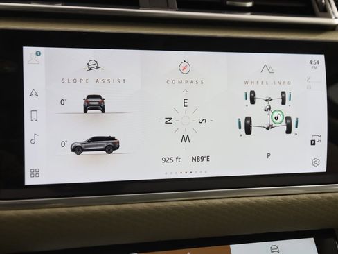 Used 2021 Land Rover Range Rover Velar R-Dynamic S image 33