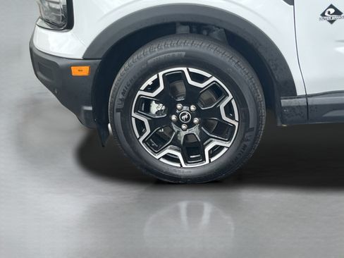 Used 2025 Ford Bronco Sport Outer Banks w/ Outer Banks Tech Package+ AWD/4WD image 33