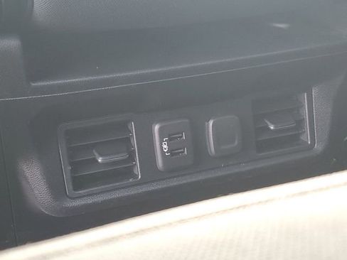 Used 2021 GMC Sierra 1500 Elevation image 25