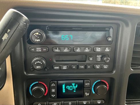 Used 2005 Chevrolet Silverado 1500 LS w/ Light Duty Power Package image 15