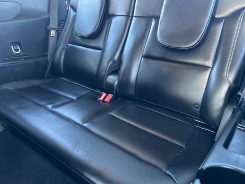 Used 2023 Ford Explorer XLT w/ Equipment Group 202A image 33