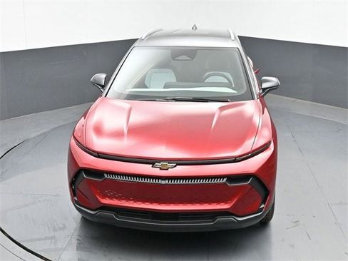 New 2026 Chevrolet Equinox EV LT image 40