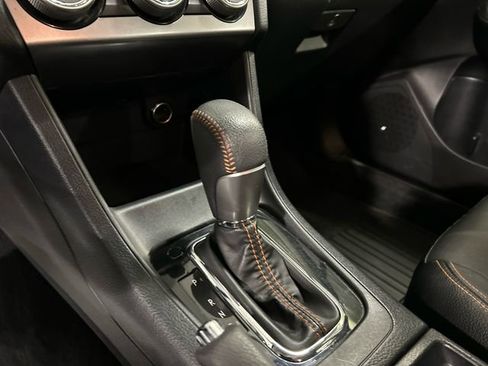 Used 2017 Subaru Crosstrek 2.0i Limited image 19