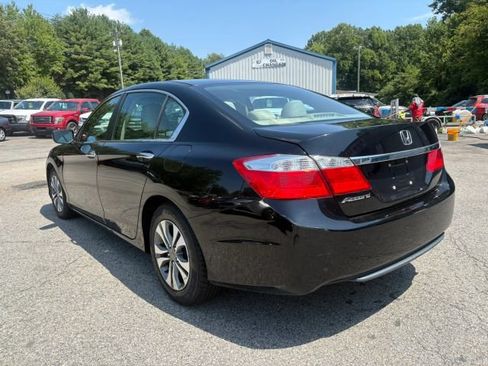 Used 2015 Honda Accord LX image 3