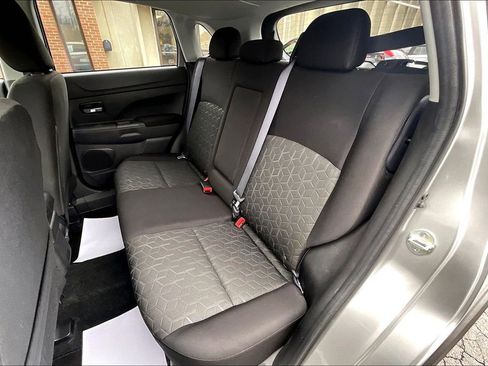 Used 2022 Mitsubishi Outlander Sport ES image 25