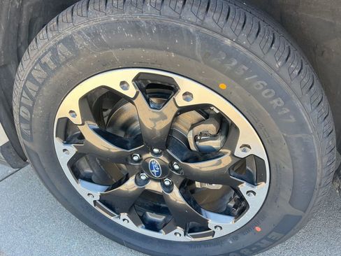 Used 2021 Subaru Crosstrek 2.0i image 8