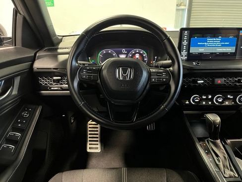 Used 2024 Honda Accord Sport image 21