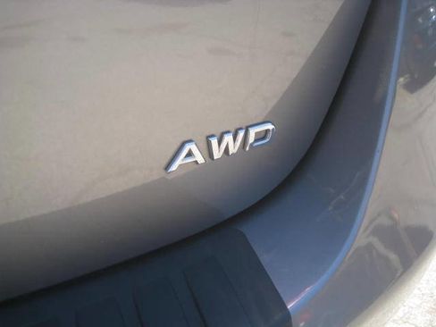 Used 2014 Nissan Rogue S AWD/4WD image 10