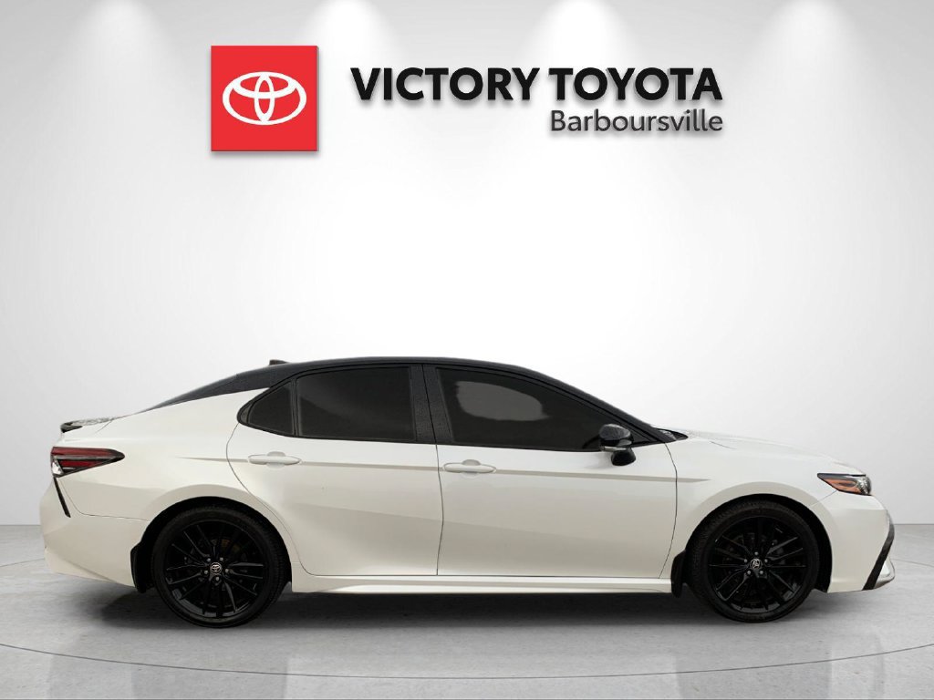 Used 2022 Toyota Camry XSE w/ Navigation Package FWD image 6