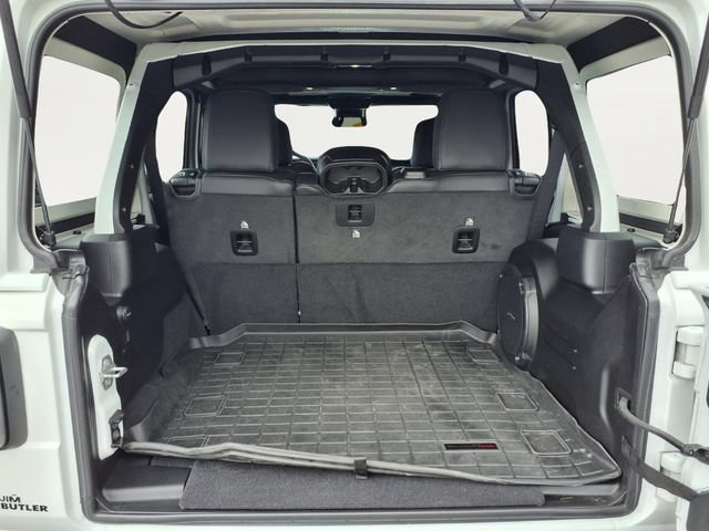 Used 2025 Jeep Wrangler Unlimited Rubicon AWD/4WD image 5