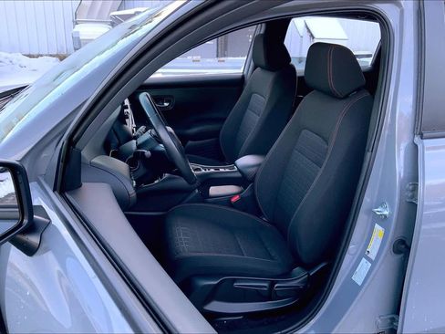 Used 2024 Honda HR-V Sport image 8