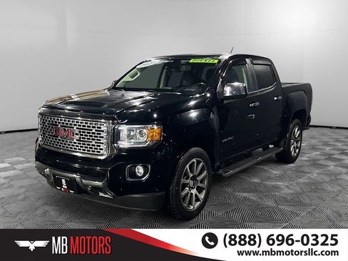 Used 2020 GMC Canyon Denali image 8