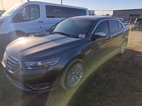 Used 2016 Ford Taurus Limited image 1