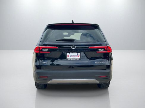 Used 2024 Toyota Grand Highlander AWD image 6