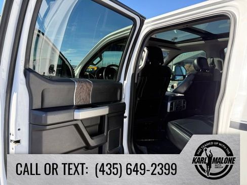 Used 2018 Ford F250 Lariat w/ Lariat Ultimate Package image 32