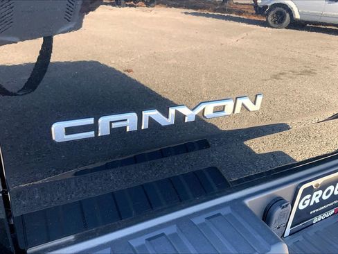 Used 2019 GMC Canyon Denali image 9