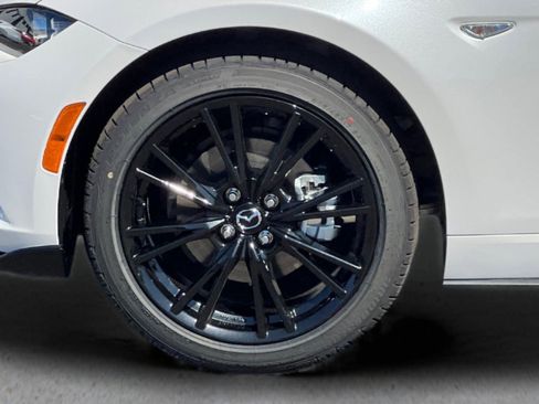 New 2025 MAZDA MX-5 Miata Club image 30