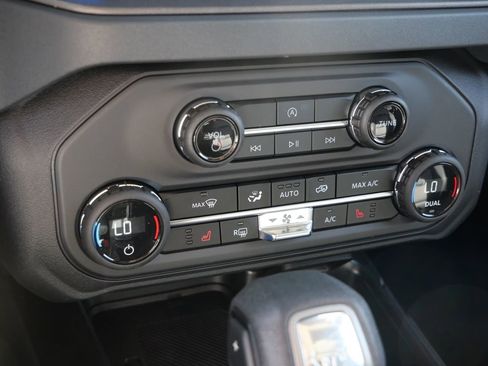 New 2026 Ford Bronco Big Bend image 24